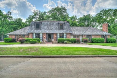24 Northridge Rd, Shawnee, OK 74804-3264
