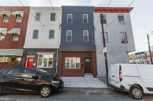 2037 6 St, Philadelphia PA 19140-4528 exterior