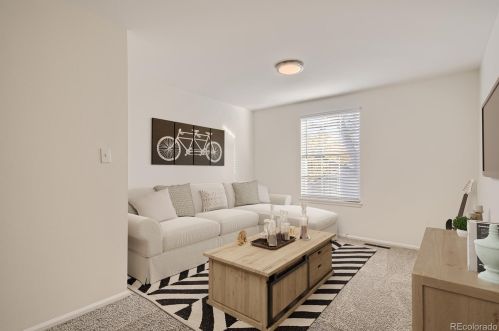 7130 Appleton Cir, Englewood CO  80112-1164 exterior