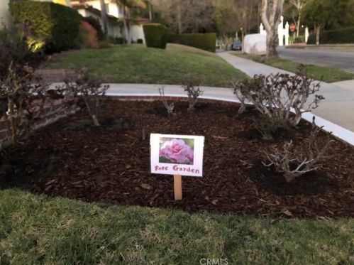 1547 El Miradero Ave, Glendale CA  91201-1203 exterior