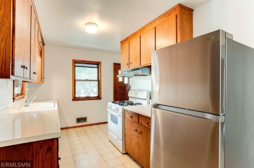 1260 Clarence St, Saint Paul MN  55106-2062 exterior