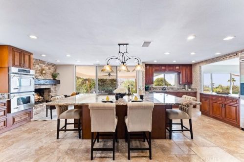 473 Country Hill Rd, Anaheim CA  92808-1353 exterior