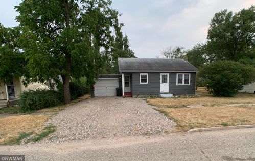 408 Washington Ave, Fertile, MN 56540-4006