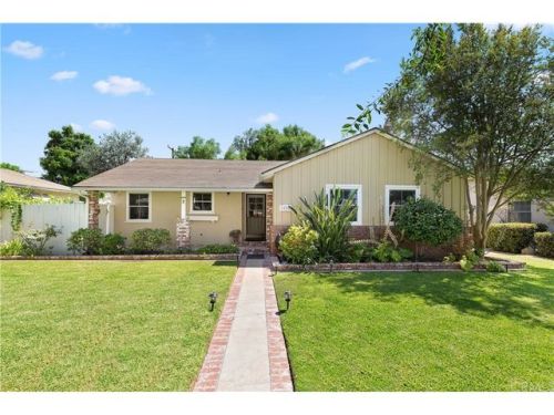 1220 Riverside Dr, Fullerton, CA 92831-3322