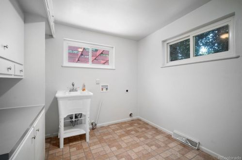 1025 King St, Denver CO 80219-5353 exterior