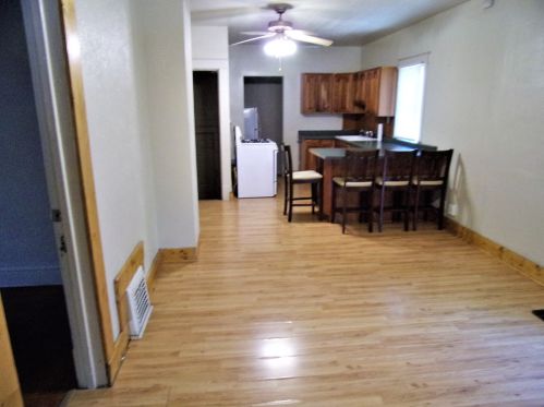 407 Strong Ave, Joliet, IL 60433-2328