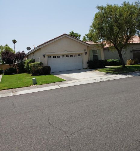 82689 Odlum Dr, Indio, CA 92201-8583
