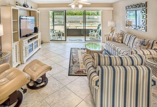 1440 Middle Gulf Dr, Sanibel, FL 33957-6522