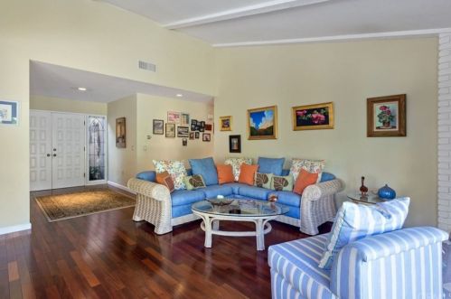 2642 Abedul St, Carlsbad, CA 92009-5309