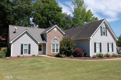 5685 Lenox Park Pl, Buford, GA 30518-7658
