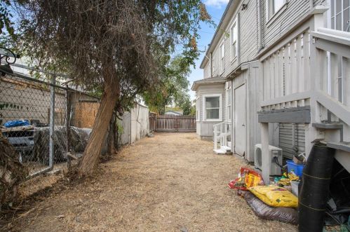 432 Palm St, Turlock CA  95380-4912 exterior