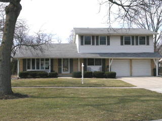 200 Wilke Rd, Palatine, IL 60074-5712