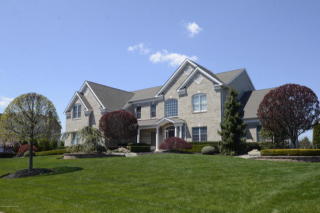 6 Brian Ct, Wall Township, NJ 07727-4205
