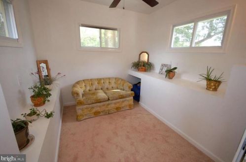 3506 Farthing Dr, Silver Spring MD 20906-4128 exterior