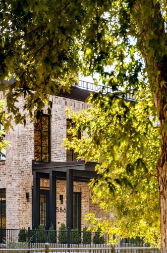 586 Gaylord St, Denver CO  80209-4626 exterior