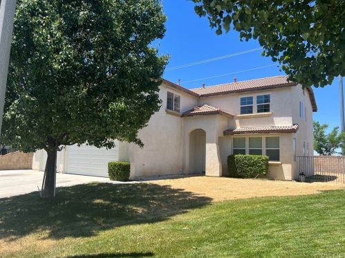 4515 Jade Ct, Lancaster, CA 93536-7143