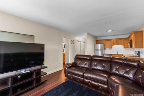8330 Zuni St, Denver CO  80221-4670 exterior