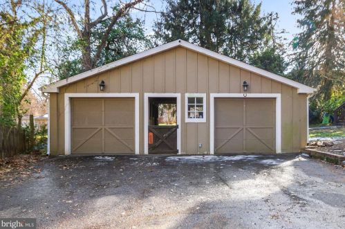 8119 Flower Ave, Silver Spring MD 20912-6646 exterior