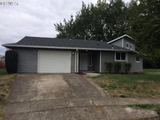 2560 Dogwood Ter, Cornelius OR  97113-7235 exterior