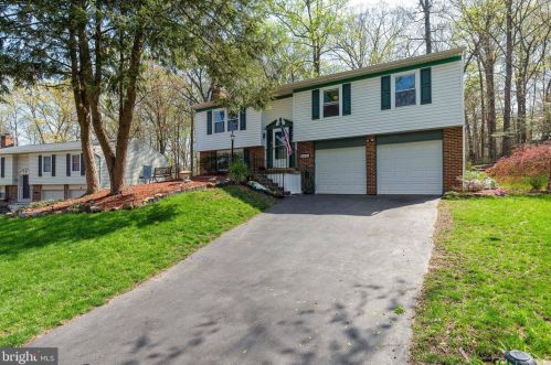 16033 Laconia Cir, Woodbridge, VA 22191-4341