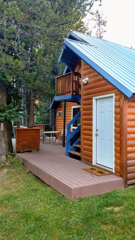 77976 Mcintyre Rd, Weston OR  97886-6083 exterior