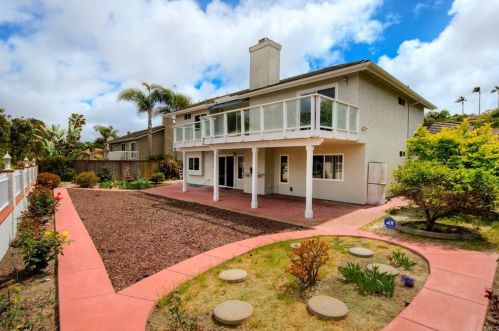 3412 Celinda Dr, Carlsbad, CA 92008-2074