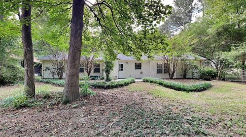 1751 Mystery Cir, Conyers GA  30094-6124 exterior