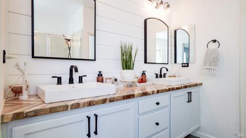 5077 Ellis Godfrey Dr, Fairfield CA  94533-8959 exterior