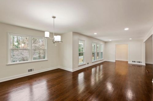 3111 Eleanor Ter, Atlanta GA  30318-6017 exterior