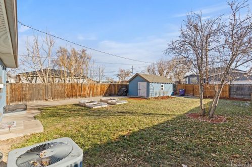 4126 Milwaukee St, Denver CO  80216-4124 exterior