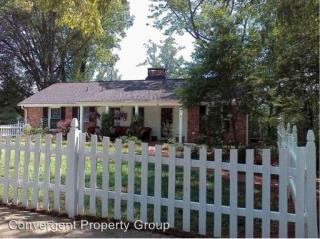 15 Avondale Dr, Greenville SC  29609-0047 exterior