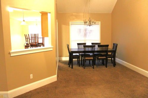 302 Vanessa Dr, Lithonia, GA 31028-1163