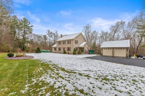 27 Red Oak Dr, Killingly, CT 06239-4263