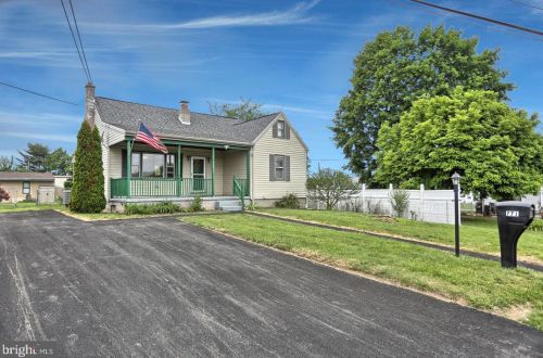771 Chambers St, Harrisburg, PA 17113-1704