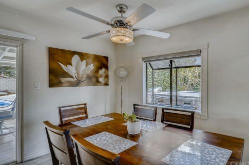 1111 Beacon Ave, Anaheim CA  92802-1811 exterior