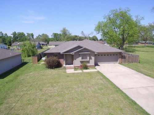 115 Abington Dr, Beebe, AR 72012-3072