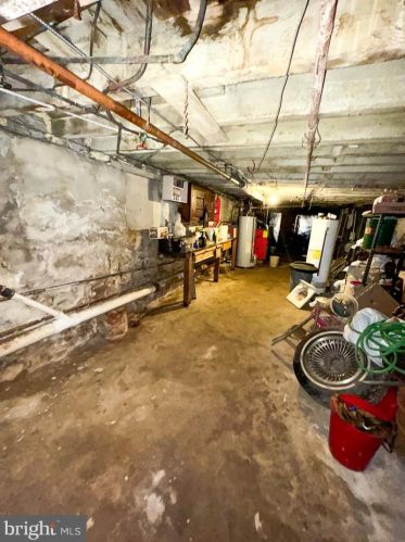 142 53 St, Philadelphia PA 19139-1404 exterior