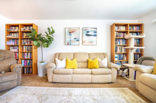 236 3rd St, El Cajon, CA 92019-2076