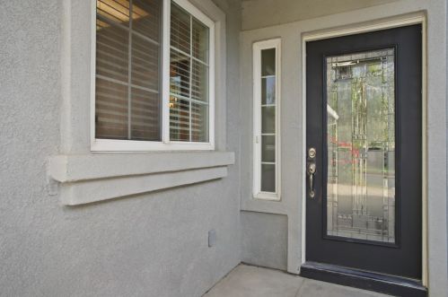 1609 Barkley Ln, Lodi, CA 95242-3919