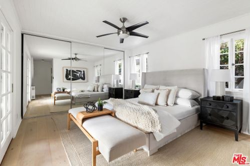728 26th St, Santa Monica CA  90402-3150 exterior