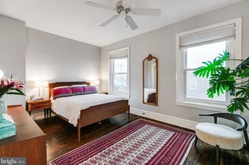 1307 Ellsworth St, Philadelphia PA  19147-4415 exterior