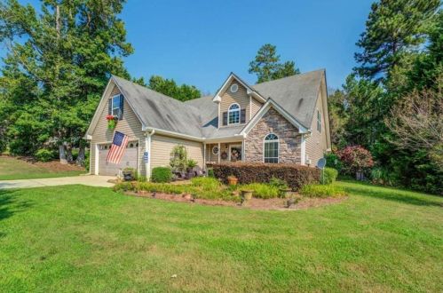 35 Shadowbrook Ct, Porterdale, GA 30016-7750
