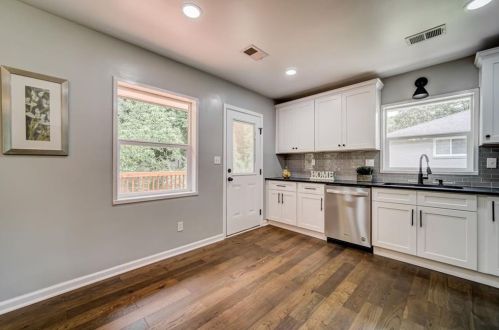 2574 Lancaster Dr, Atlanta GA  30344-2329 exterior
