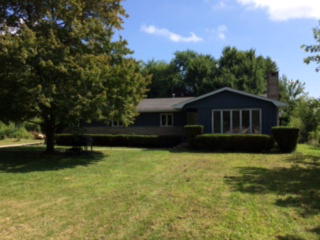 111 Daisy Ln, Danville, IL 61834-5269
