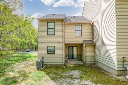 65 Orchard Ct, Jackson Twp, NJ 08527-2562