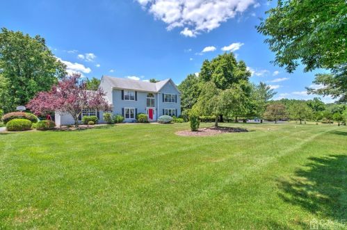 25 Ridings Pkwy, Princeton, NJ 08540-8638