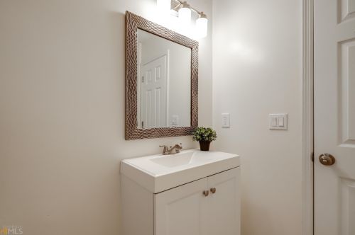 35 Lakeview, Stockbridge GA  30281-1458 exterior