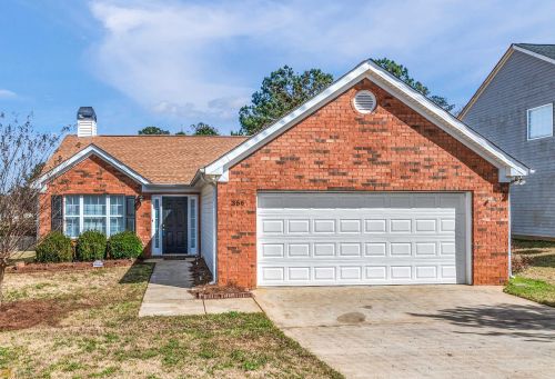 356 Jasmine Dr, Locust Grove, GA 30248-3914