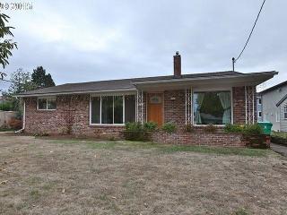 5332 Harvard St, Portland OR  97203-5207 exterior
