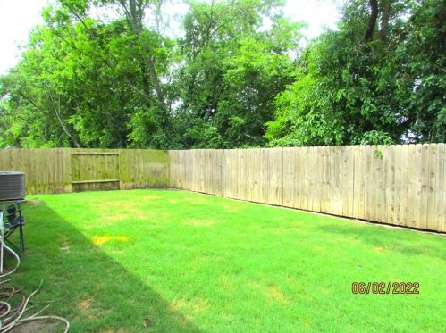 1910 Fairbanks Dr, Princeton TX exterior